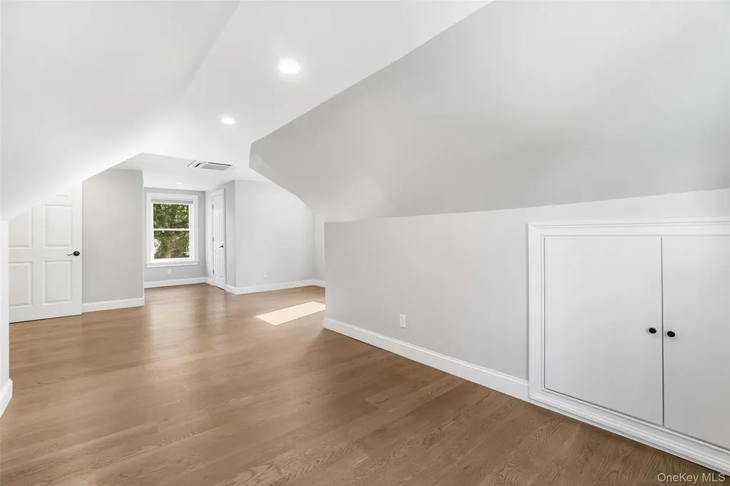 36 Hasbrouck Drive Poughkeepsie NY 12603