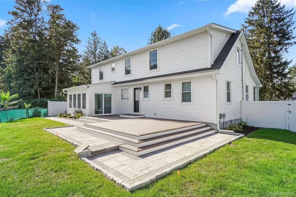 36 Hasbrouck Drive Poughkeepsie NY 12603
