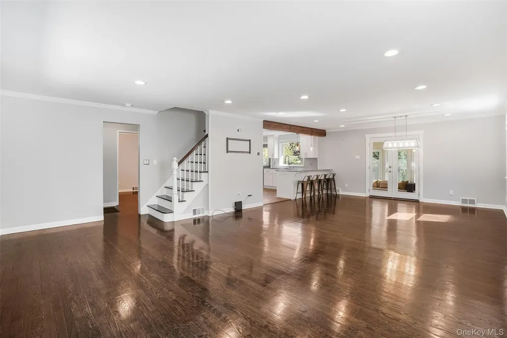 36 Hasbrouck Drive Poughkeepsie NY 12603