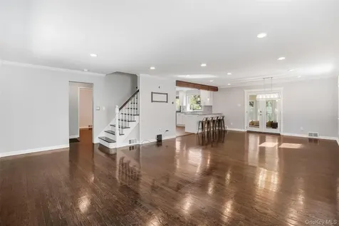 36 Hasbrouck Drive Poughkeepsie NY 12603