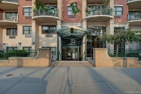 143-41 84 Drive Briarwood NY 11435