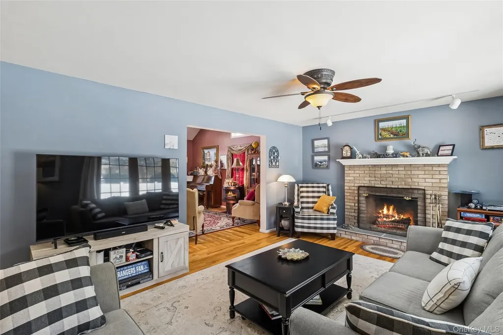 41 Locust Drive Nesconset NY 11767