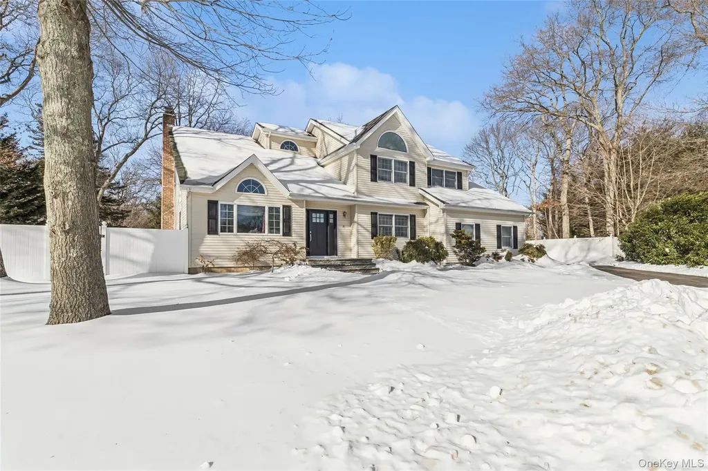 41 Locust Drive Nesconset NY 11767