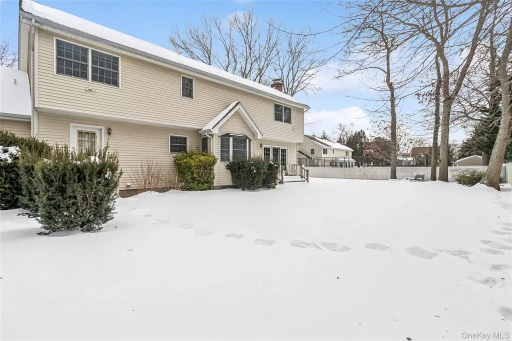41 Locust Drive Nesconset NY 11767