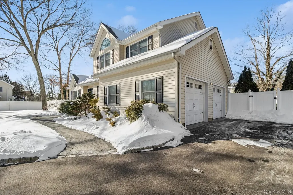 41 Locust Drive Nesconset NY 11767
