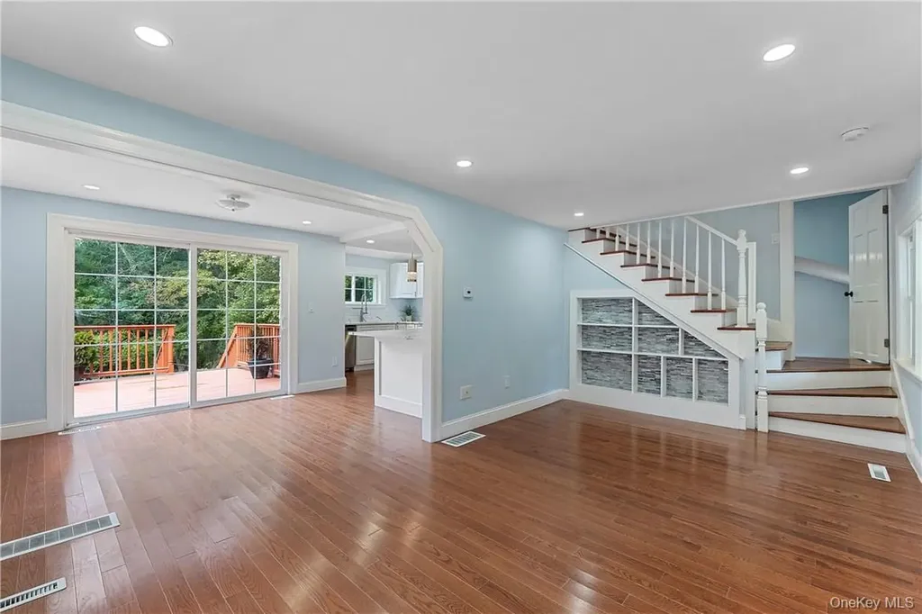 58 Whippoorwill Road E Armonk NY 10504