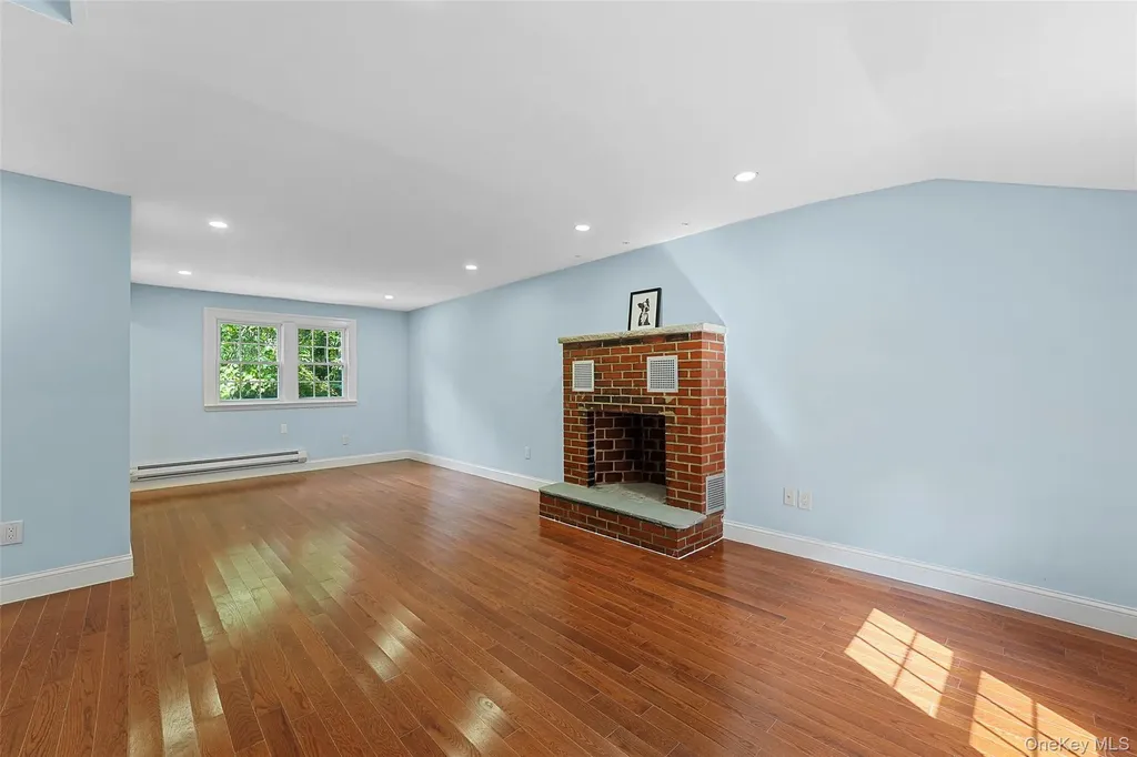 58 Whippoorwill Road E Armonk NY 10504