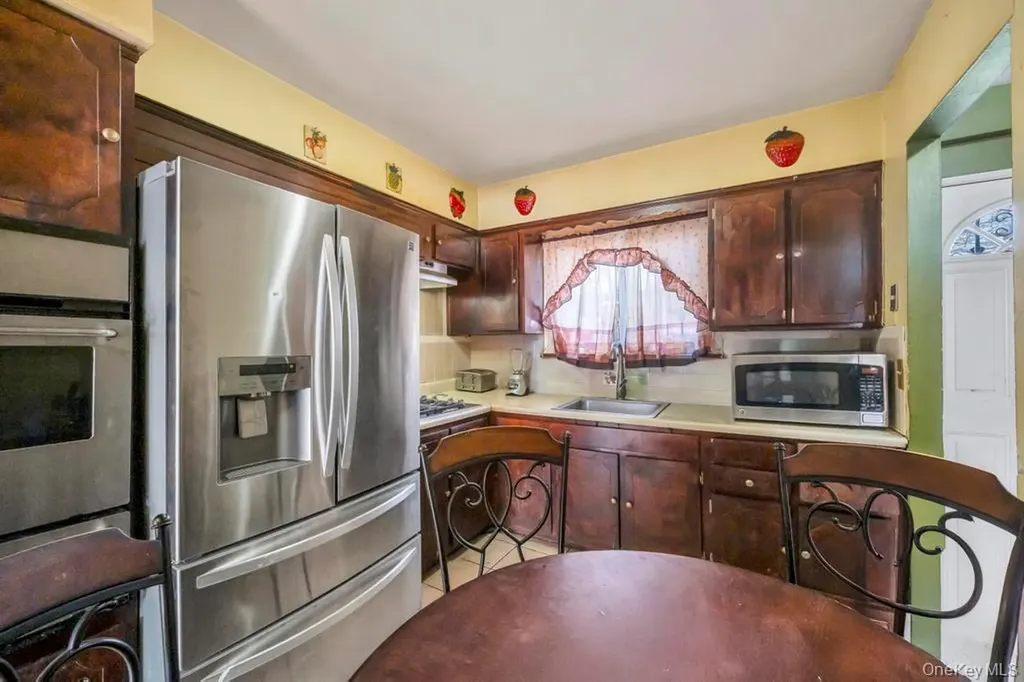 1034 Hendrix Street Brooklyn NY 11207
