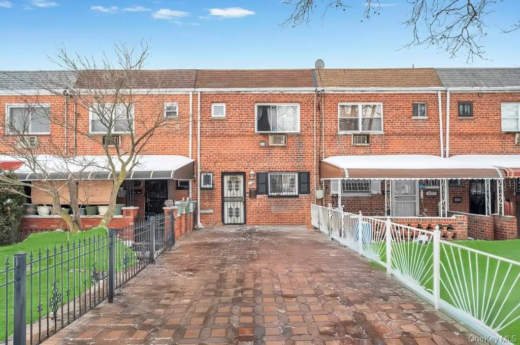 1034 Hendrix Street Brooklyn NY 11207