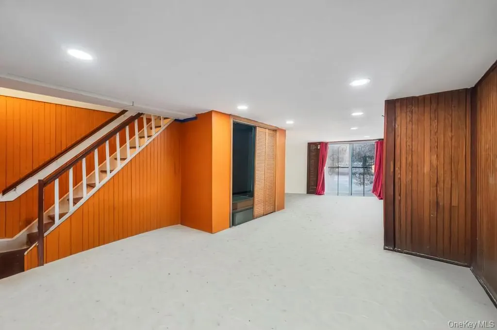 1034 Hendrix Street Brooklyn NY 11207