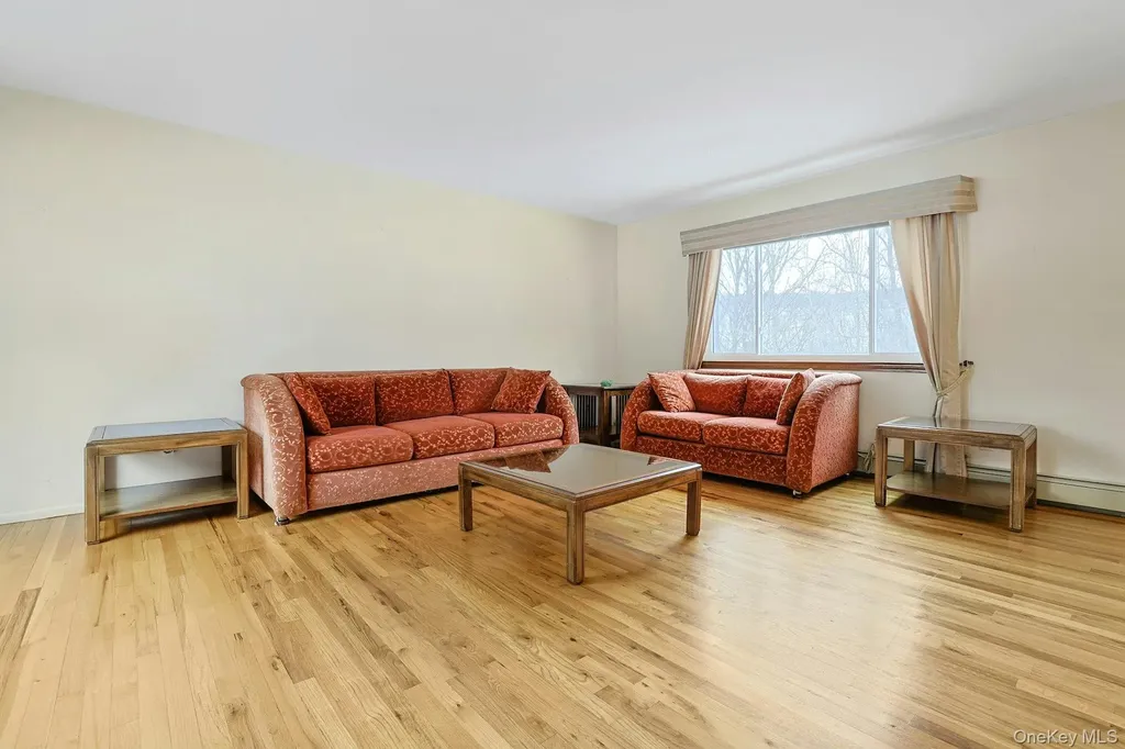 186 Rutledge Avenue Hawthorne NY 10532