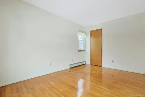 186 Rutledge Avenue Hawthorne NY 10532