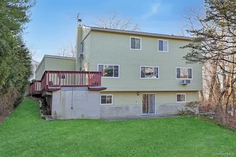 186 Rutledge Avenue Hawthorne NY 10532