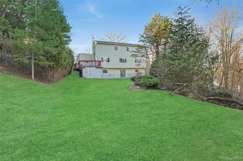 186 Rutledge Avenue Hawthorne NY 10532