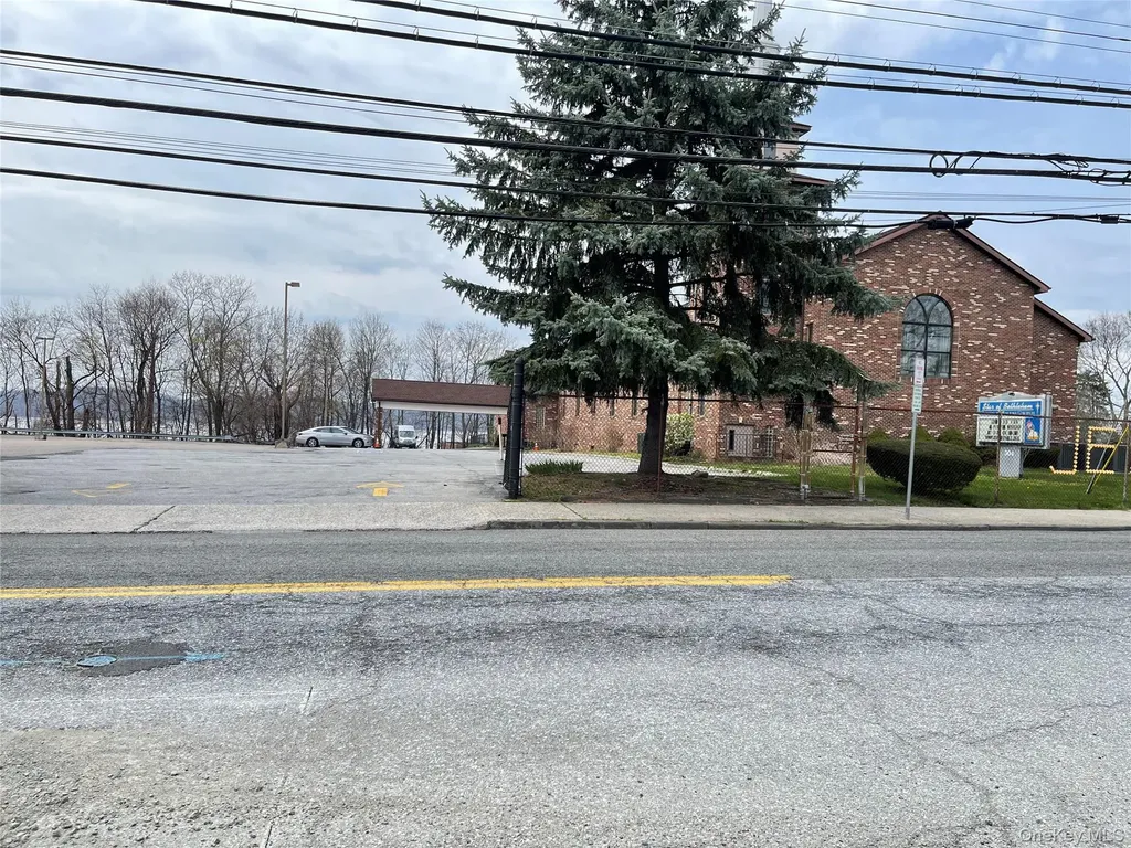 1 Agate Avenue Ossining NY 10562