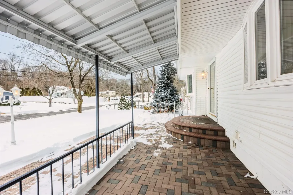 3 Brenner Road Coram NY 11727