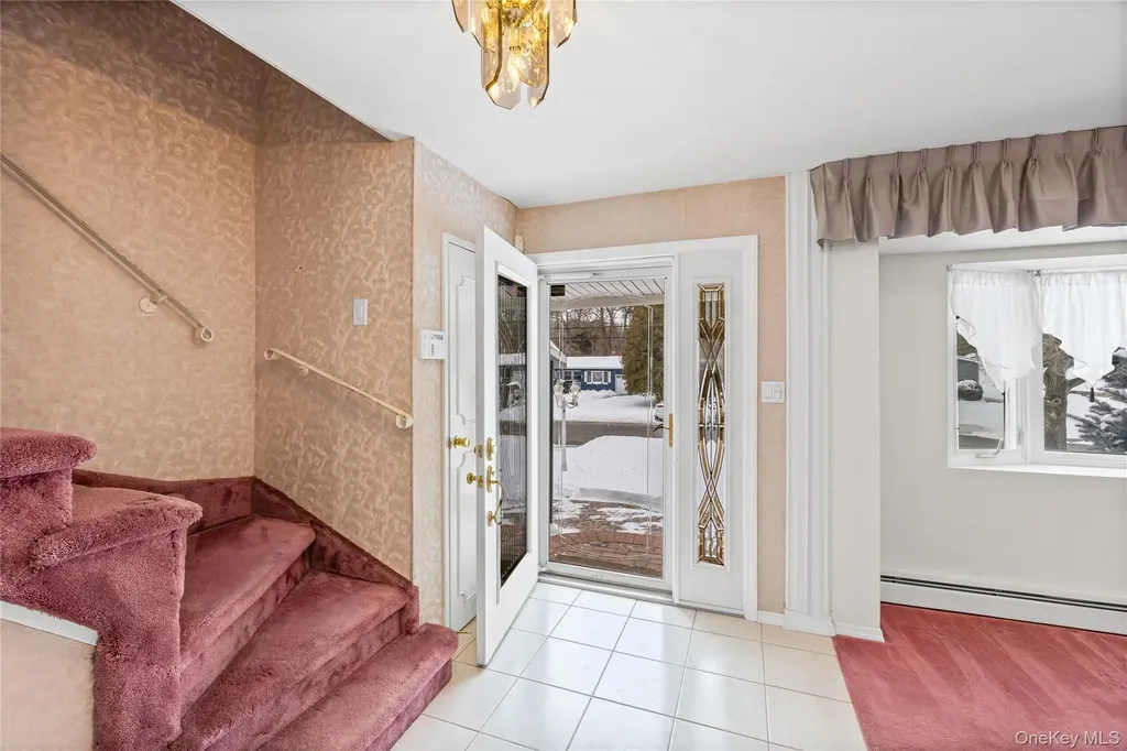 3 Brenner Road Coram NY 11727