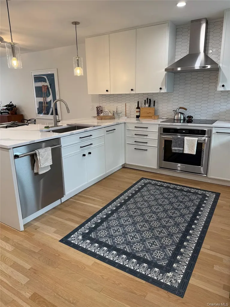 3041 Mitchell Road Westhampton Beach NY 11978