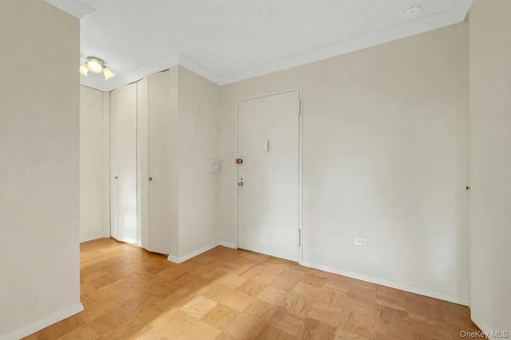 615 Palmer Yonkers NY 10701