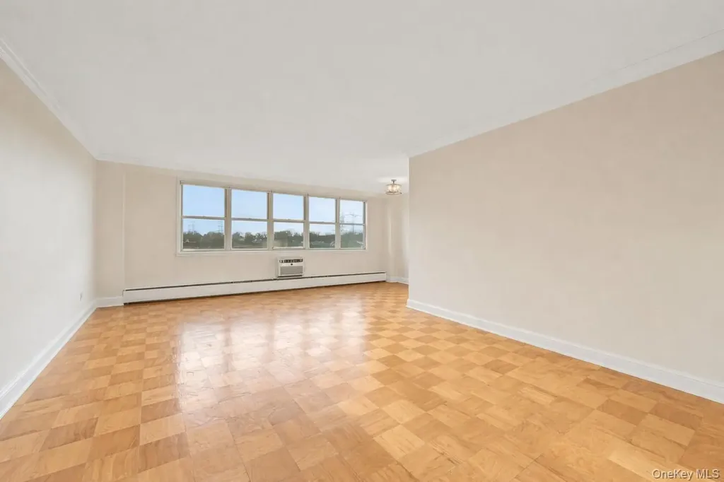 615 Palmer Yonkers NY 10701