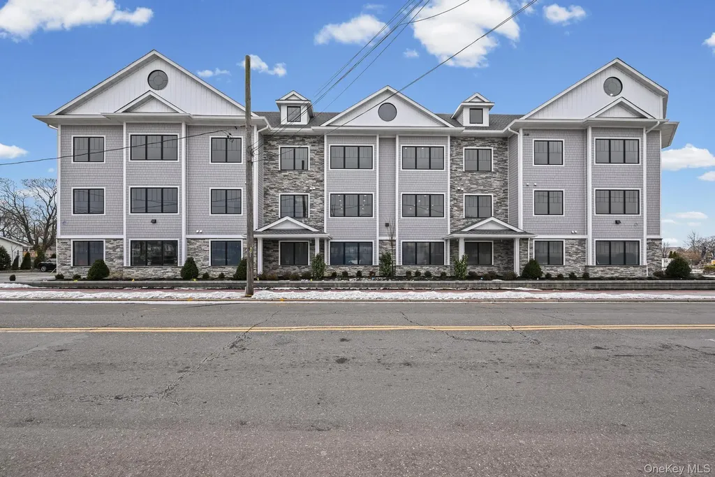 80 Division Street Patchogue NY 11772