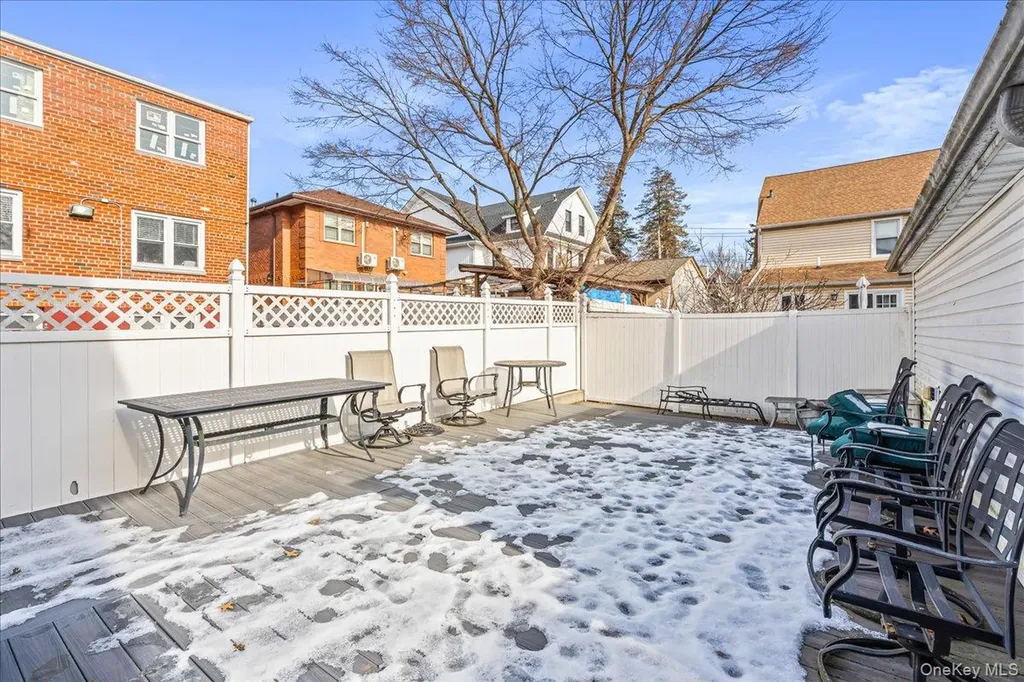 Bayside NY 11361
