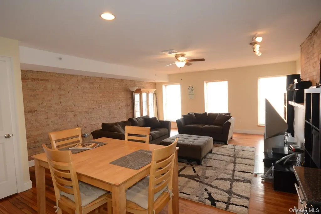 330 Main Street Poughkeepsie NY 12601