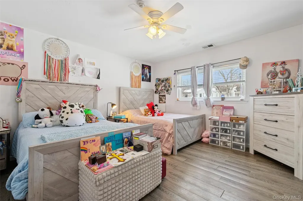 141 Pointe Circle N Coram NY 11727