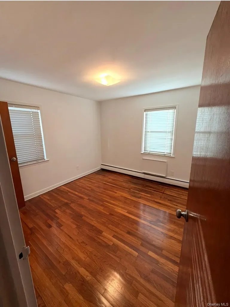 6046 69th Place Maspeth NY 11378