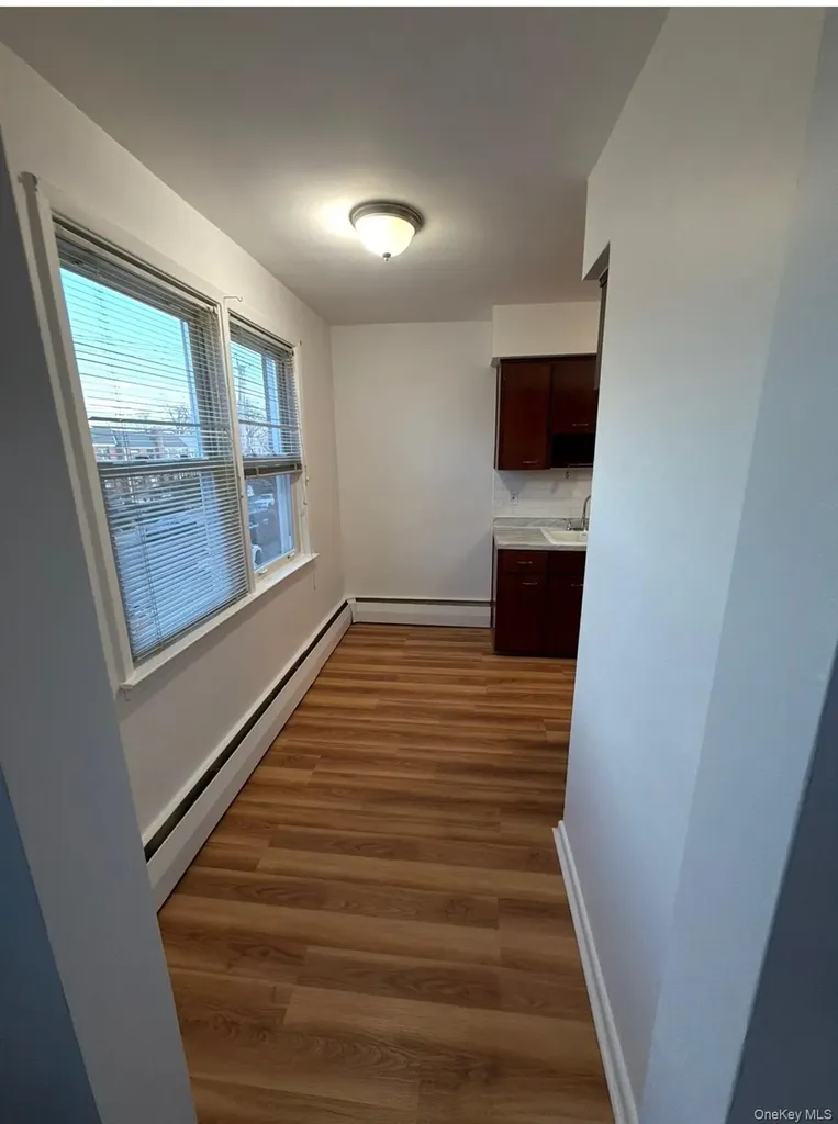 6046 69th Place Maspeth NY 11378
