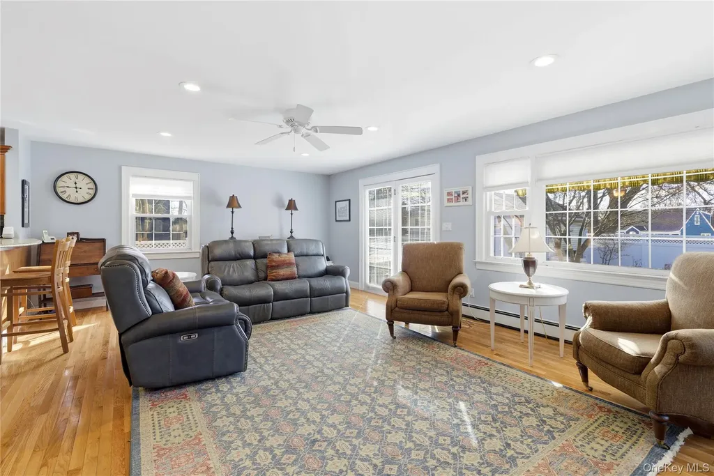 29 Norwich Avenue Lynbrook NY 11563