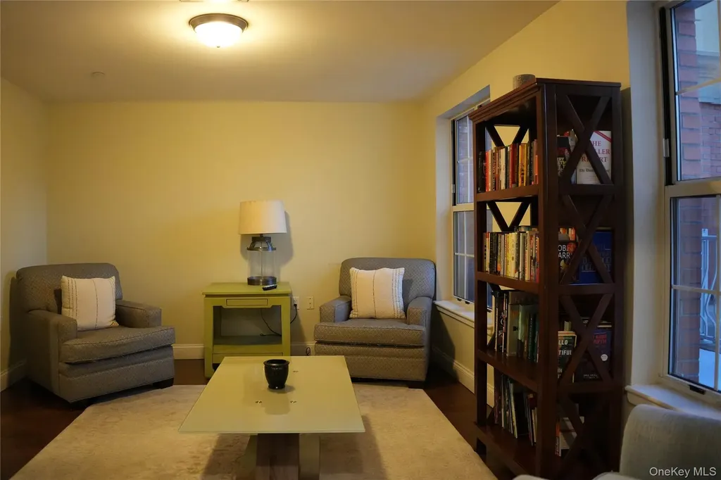 10 Byron Place Larchmont NY 10538