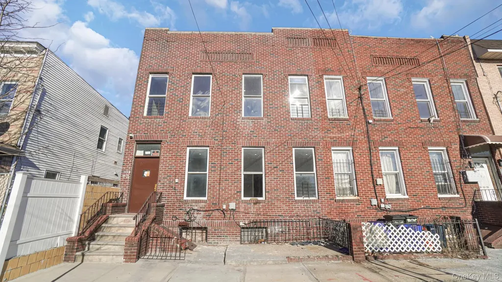 10643 156th Street Jamaica NY 11433