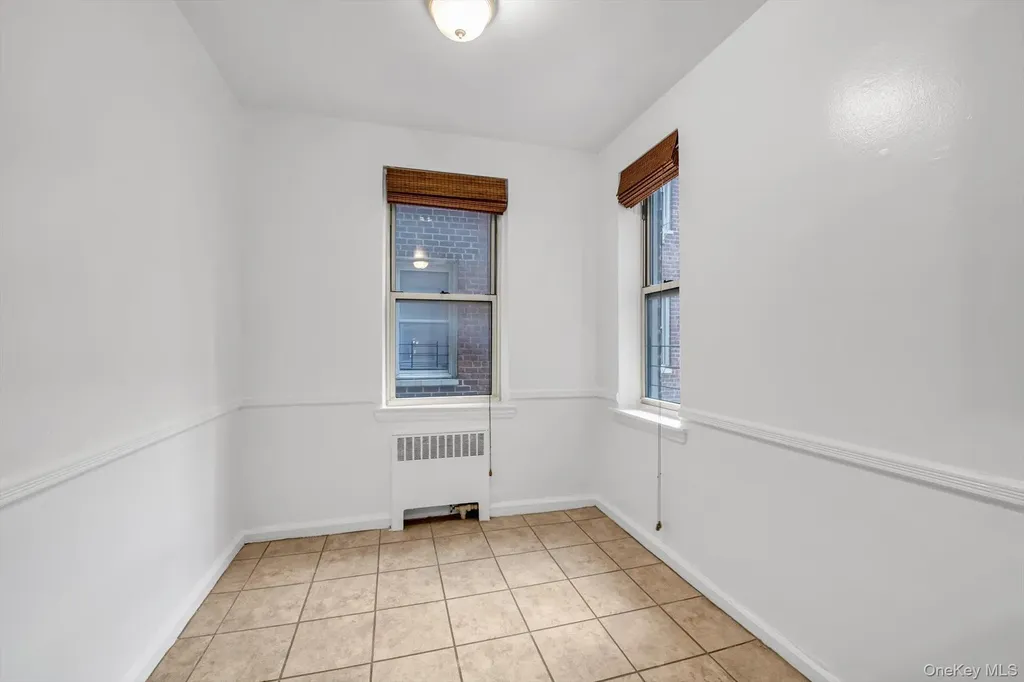 2080 Barnes Avenue Bronx NY 10462