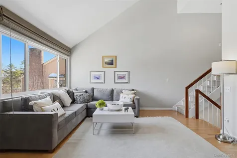10 Bayberry Lane Rye Brook NY 10573