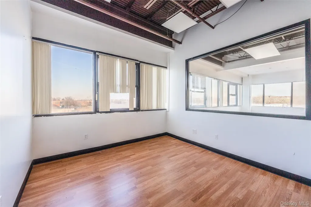 12909 26th Avenue Flushing NY 11354