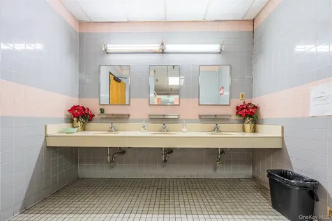 12909 26th Avenue Flushing NY 11354