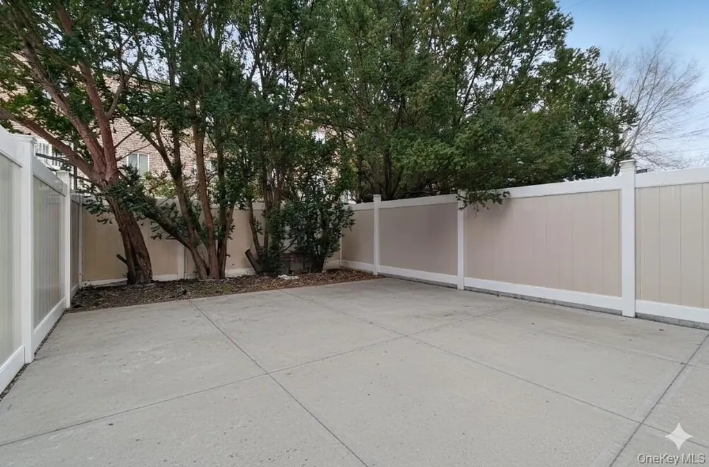 1442 E 86th Street Brooklyn NY 11236