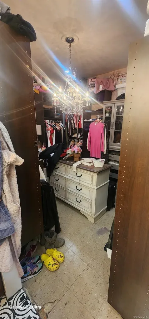 2759 Kingsbridge Terrace Bronx NY 10463