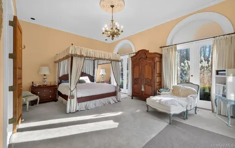 38 Tiffany Road Oyster Bay NY 11771