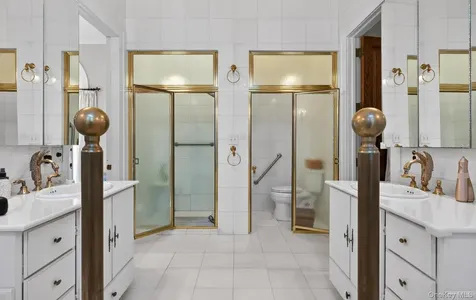 38 Tiffany Road Oyster Bay NY 11771