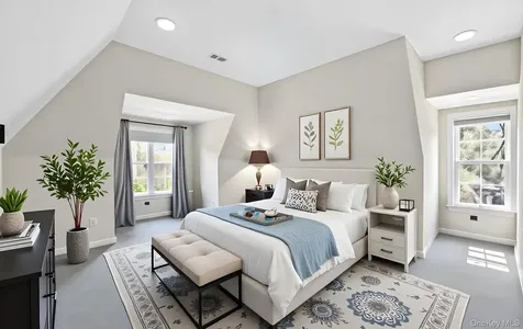 38 Tiffany Road Oyster Bay NY 11771