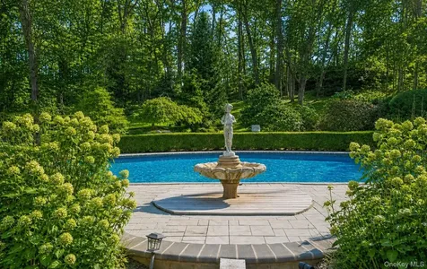 38 Tiffany Road Oyster Bay NY 11771