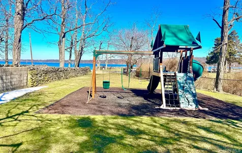 38 Tiffany Road Oyster Bay NY 11771