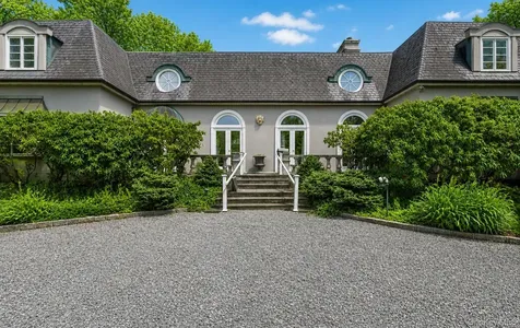38 Tiffany Road Oyster Bay NY 11771