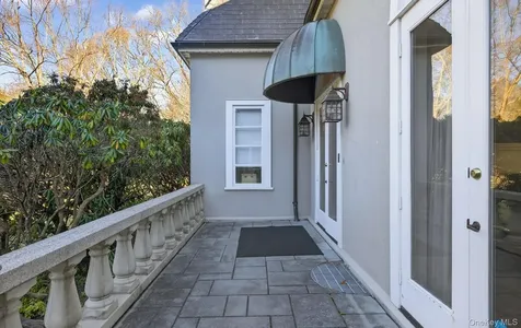 38 Tiffany Road Oyster Bay NY 11771