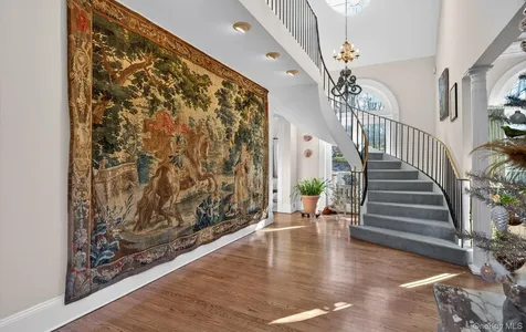 38 Tiffany Road Oyster Bay NY 11771