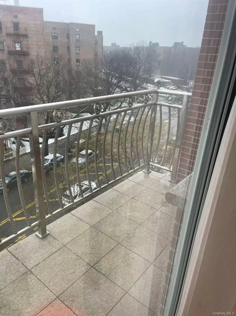 137-08 31st Road Flushing NY 11354