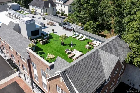 100 E Putnam Avenue Greenwich CT 06807