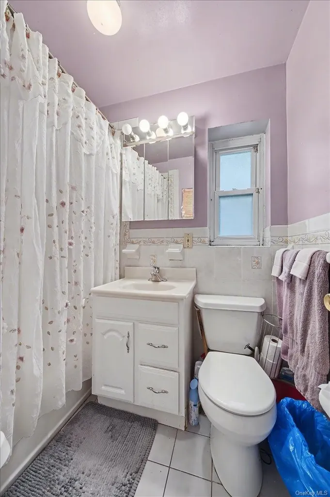 2715 Dewitt Place Bronx NY 10469